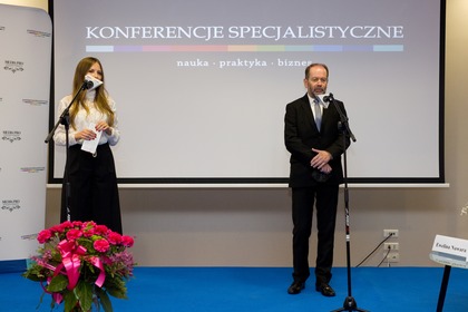 Ewelina Nawara, dyrektor Media-Pro Polskie Media Profesjonalne i Marek Dworak, sekretarz Małopolskiej Wojewódzkiej Rady BRD